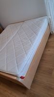 Wunderschöne Bett 180 x 200 mit zwei Lattenrost 90 x 200