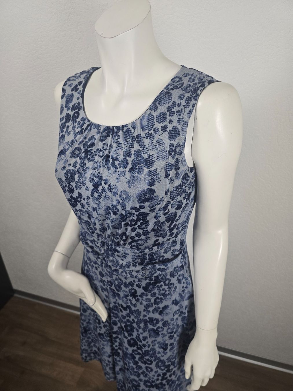Vestiti: Robe a fleur T 36/38 – Usato da Les Verrières venduto da kitel79 6