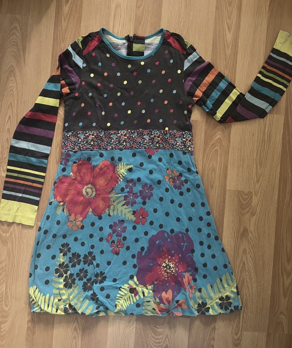 Catimini Lotti & Set di vestiti: Kleiderpaket Gr. 122 Desigual Catimini Pusblu – Usato da Zug venduto da Butternut1 7