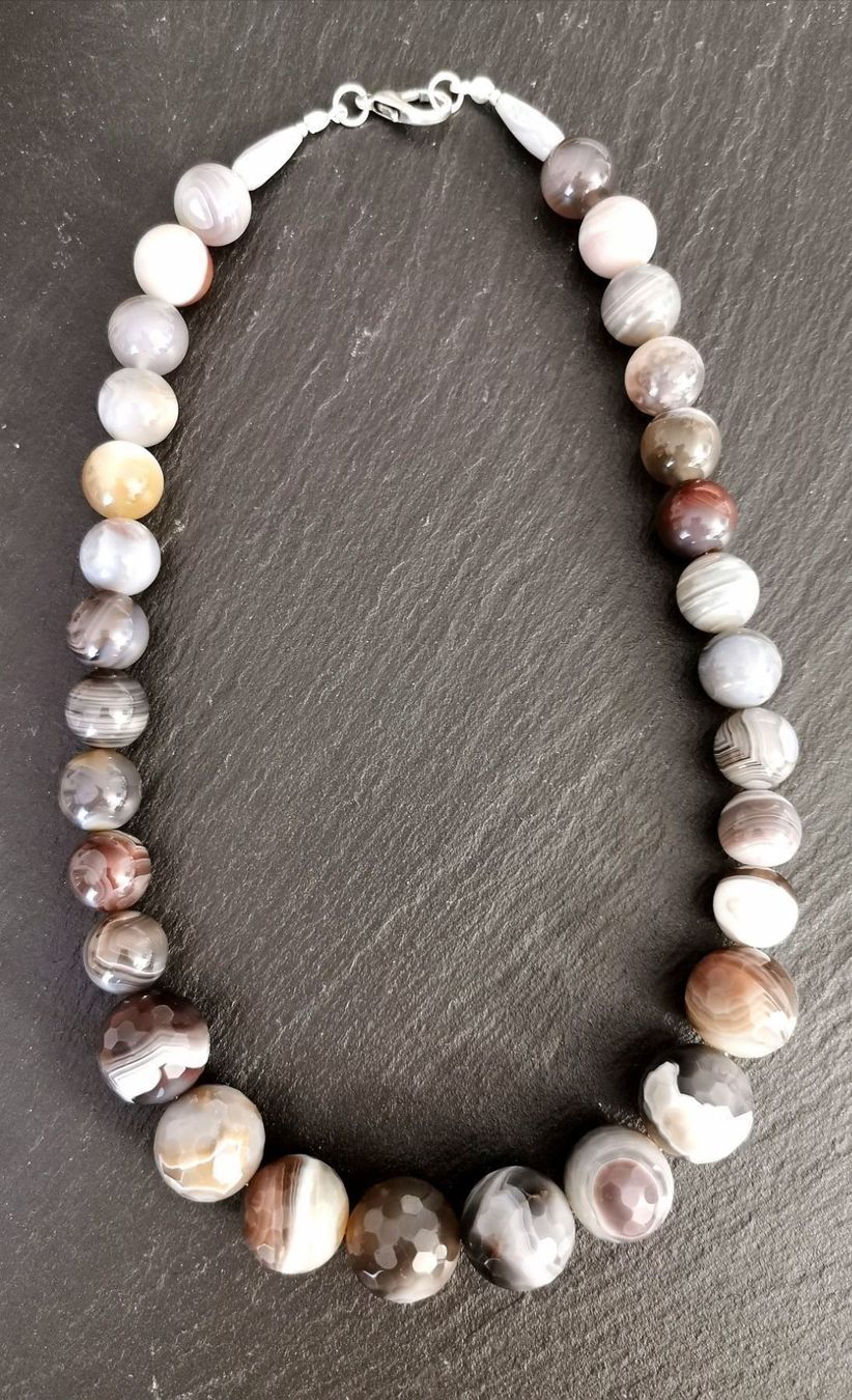 Catenine: Collier Ag 925 en agate du Botswana – Nuovo e nell'imballaggio originale da Veyrier venduto da Leilazizou