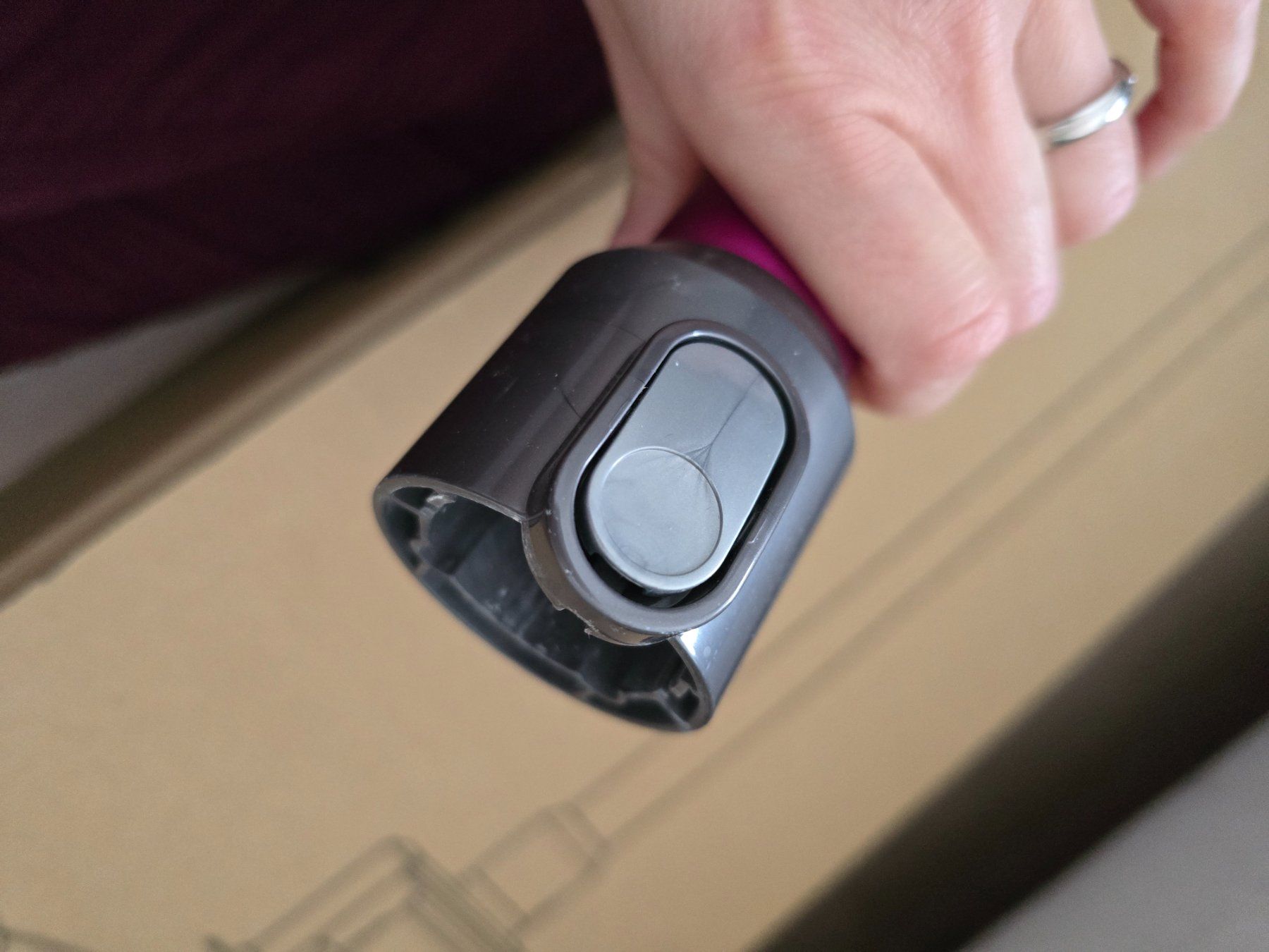 Dyson Aspirapolveri & Accessori: dyson tube V6 absolute + – Usato da La Chaux-de-Fonds venduto da Elissa 5