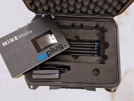 Modems & Routeurs: MineMedia M4Mini bonding cellular router – D'occasion à Jegenstorf par malartv 1