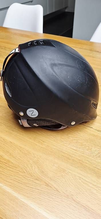 Caschi: Casque de ski 46N – Usato da Collombey venduto da spi_6wgt 3