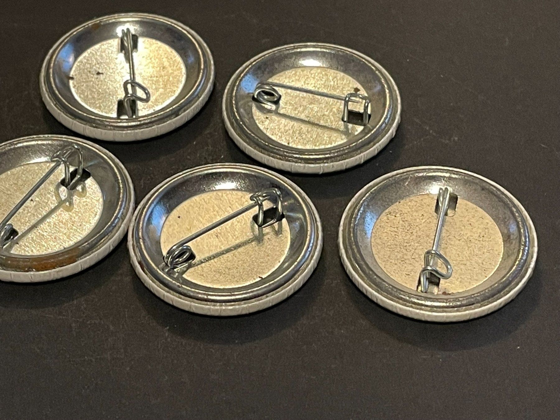 Plaketten & Abzeichen: Spengler Cup 2007 Buttons – Gebraucht aus Aarburg von glaibasel57 1