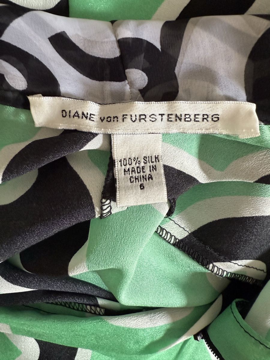 Diane von Furstenberg Kleider: Diane Von Furstenberg dress S – Gebraucht aus Barna von orbuyorcry 3