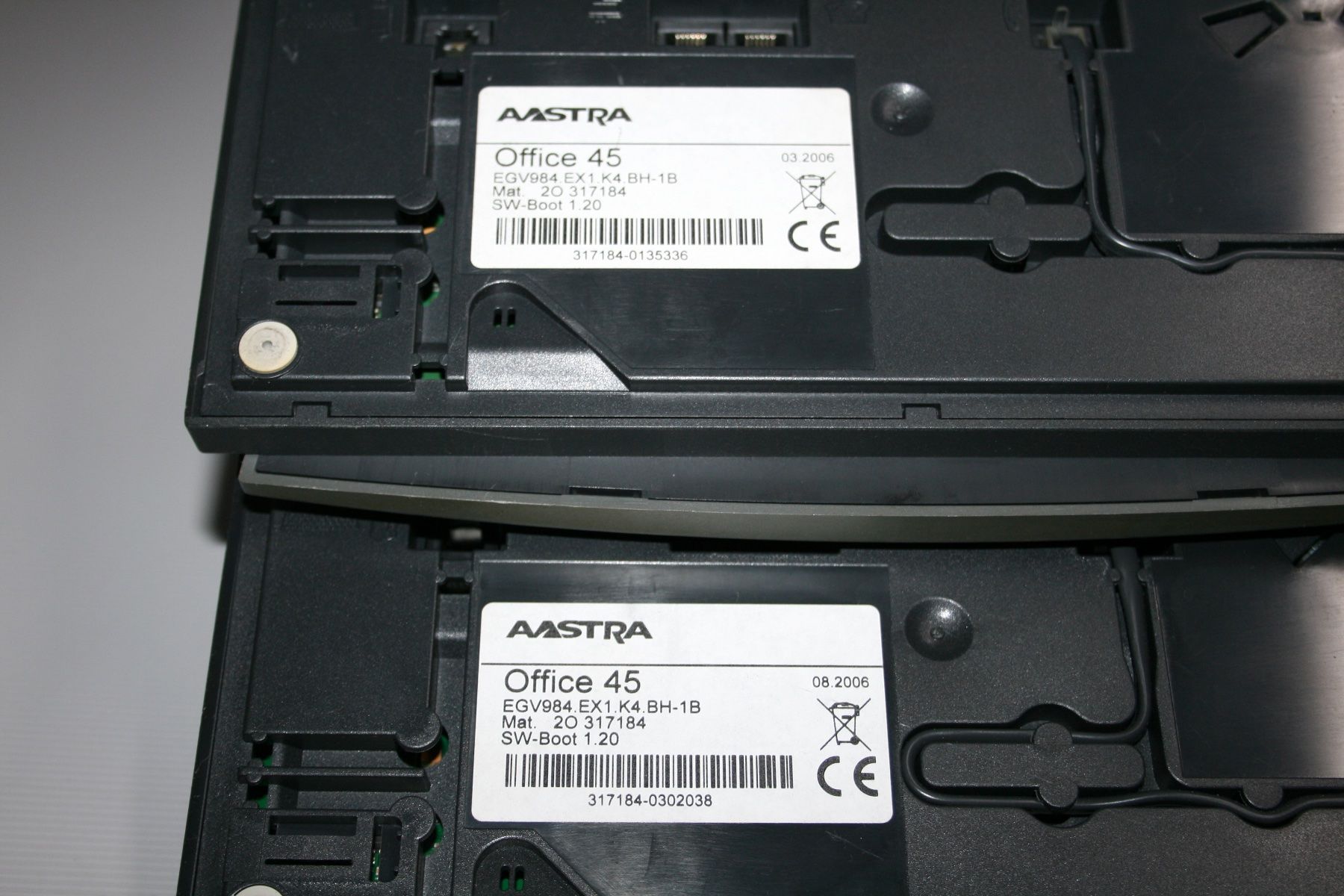 Aastra Telefoni: 2x Aastra office 45 Systemtelefon, Telefon – Usato da Schaffhausen venduto da Spezialist 4