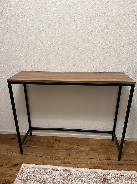 Tavoli: Konsolentisch dunkler Holzfarbton – Usato da Rickenbach b. Wil venduto da sha_g9pv 1