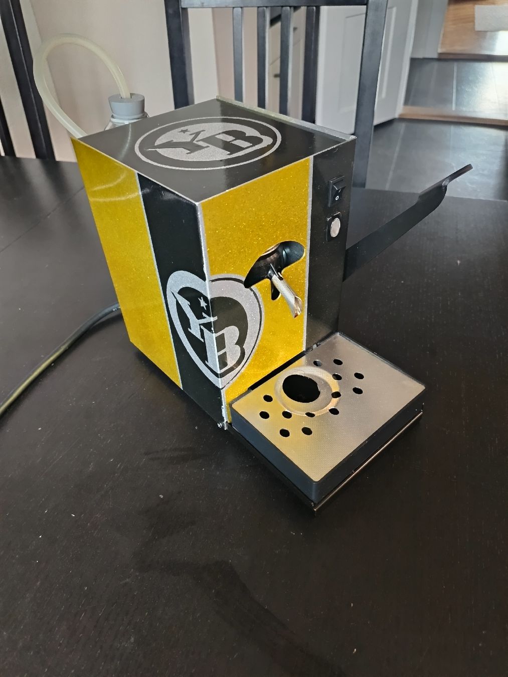 Macchine per caffè & Macchine per espresso: Adrianos / the else / Kaffeemaschine / rar / BSC YB Edition – Usato da Bern venduto da daruma.rco 1