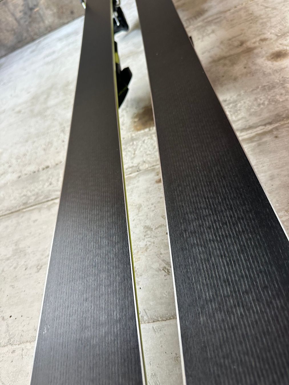 Fischer Sci: Fischer RC4 SC Ski 155CM – Usato da Emmenbrücke venduto da karkarkar 4