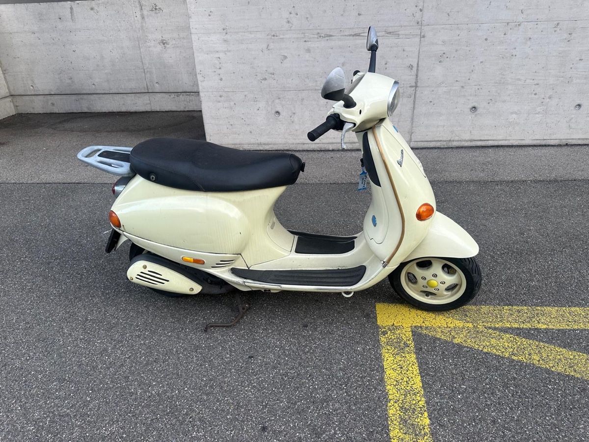 Scooter: Vespa Et4  – Usato da Zürich venduto da loml_gaso 1