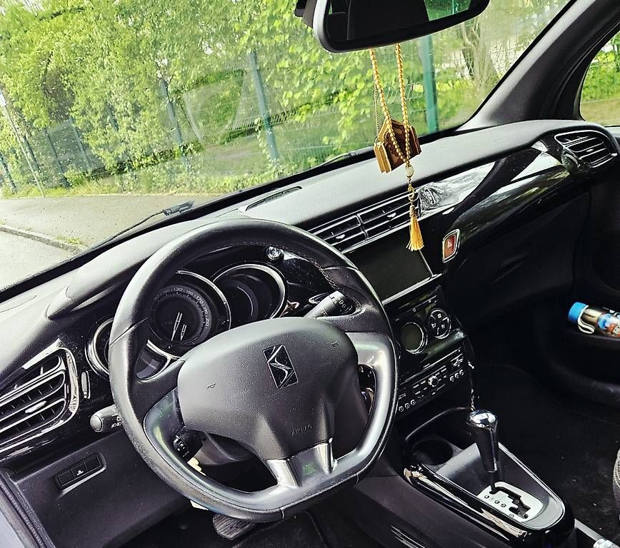 Automobili: Citroën DS3 VTi de 2012  – Usato da Onex venduto da oma_d52b 2