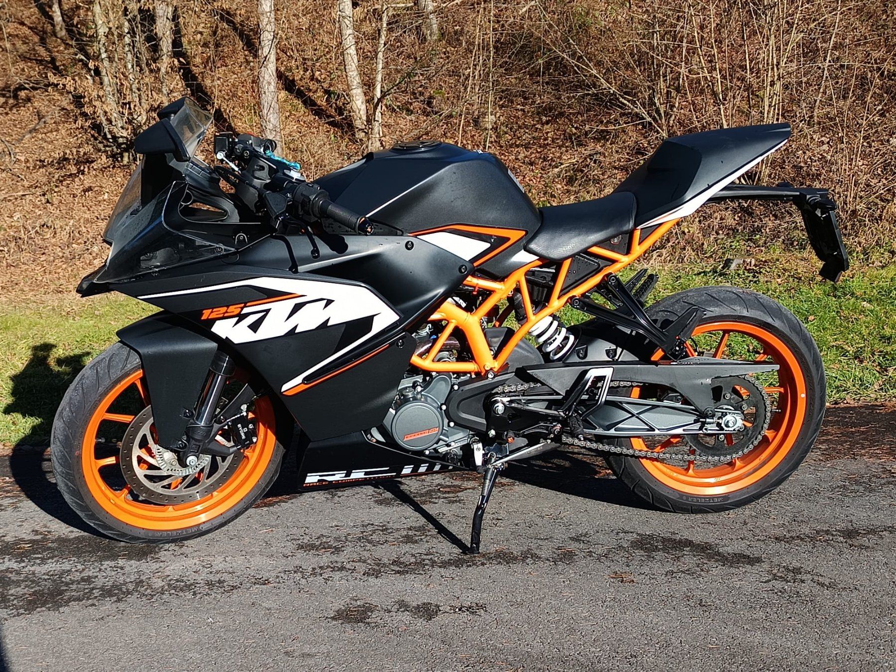 KTM Strada: KTM RC 125 (2015 Modell) – Usato da Steffisburg venduto da ben_j2l6 1