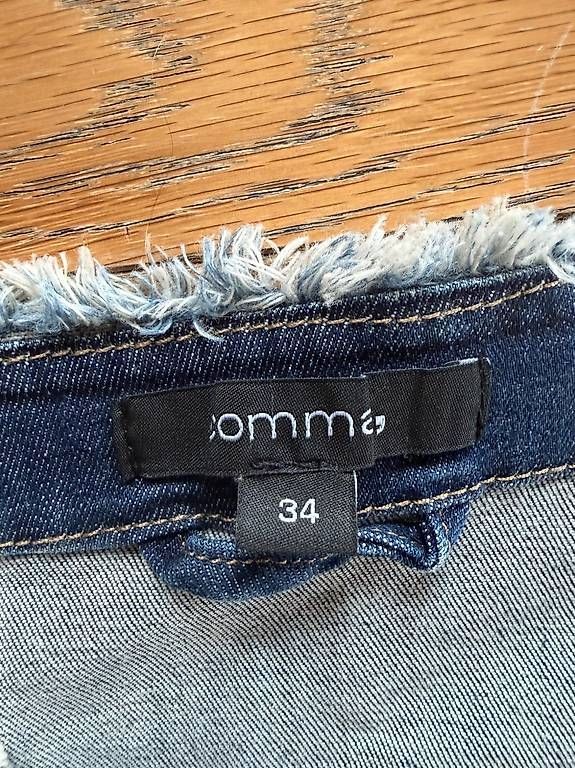 Giacche: COMMA, Jeansjacke gr 34 – Usato da Schindellegi venduto da Poshanna 1