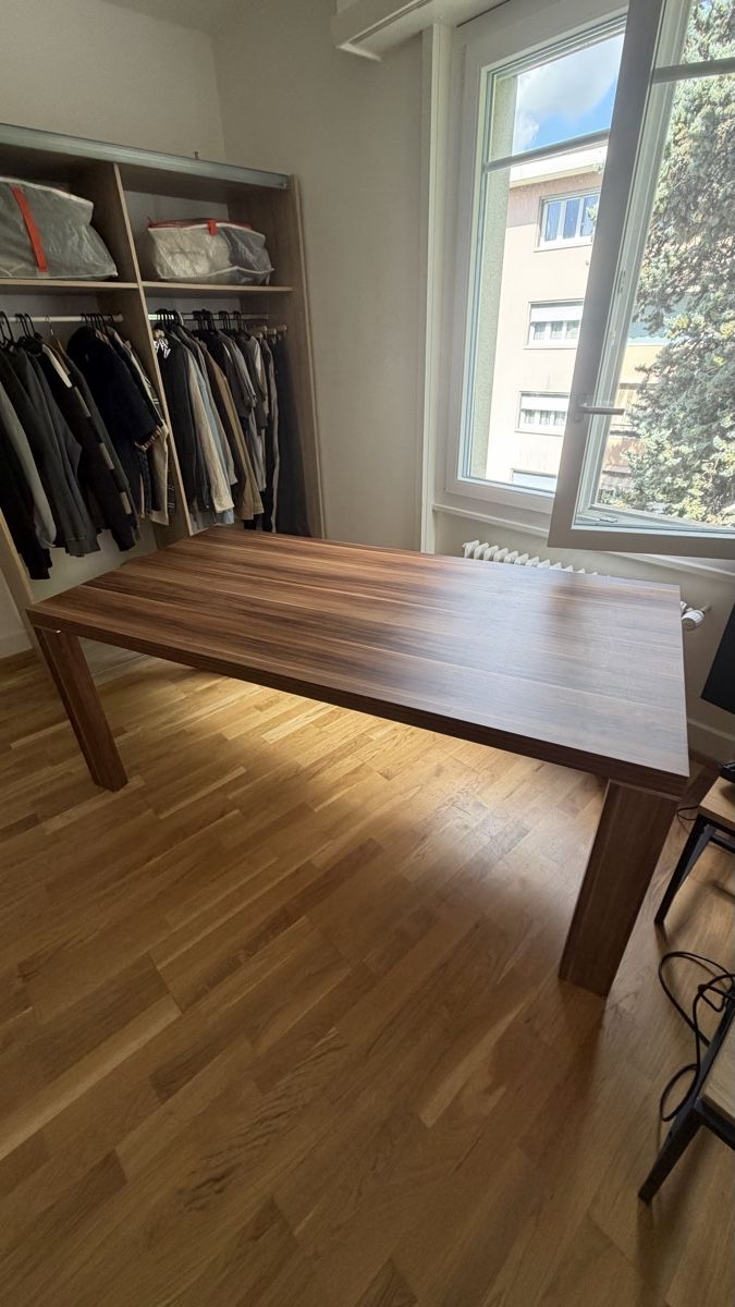 Tische: Table en bois - 180x90cm – Gebraucht aus Prilly von lau_7fvk