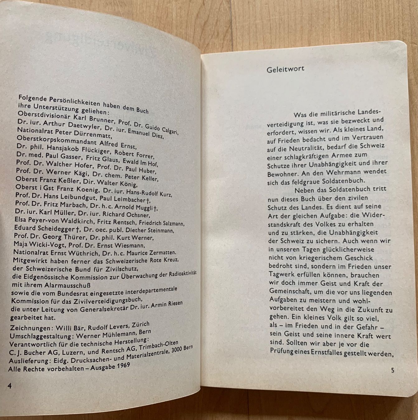 Libri: Büchlein Zivilverteidigung – Usato da Goldingen venduto da Bergler012 2