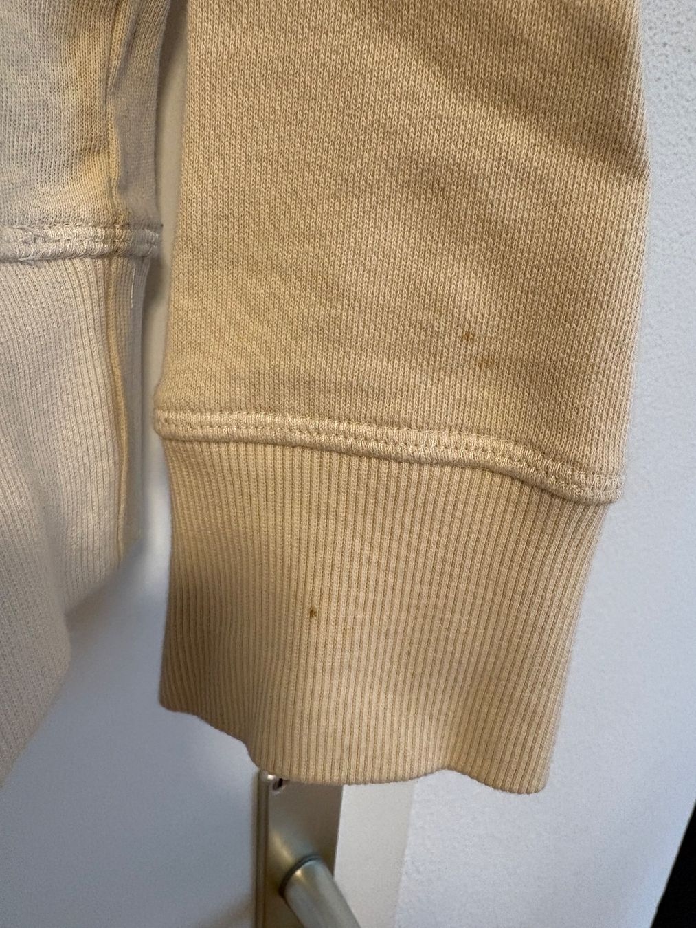 Maglioni & Felpe: Farah Herren-Sweatshirt, Grösse M, Beige – Usato da Luzern venduto da eric.r.r 5