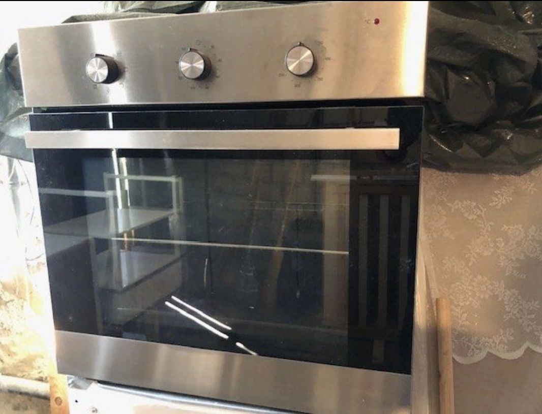 Ikea Forni: Backofen 400V 2 Phasen – Usato da Schaffhausen venduto da hallovater