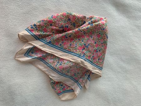 Sézane Paris Foulard / Tuch mit Blumenmuster (Vintage / Sec)