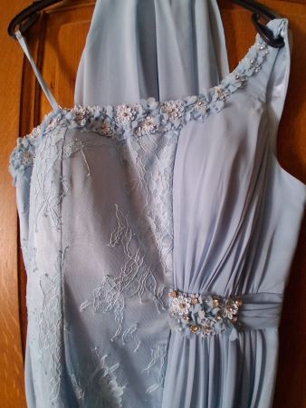 Robe longue de cérémonie, ornée, bleu ciel Taille 34