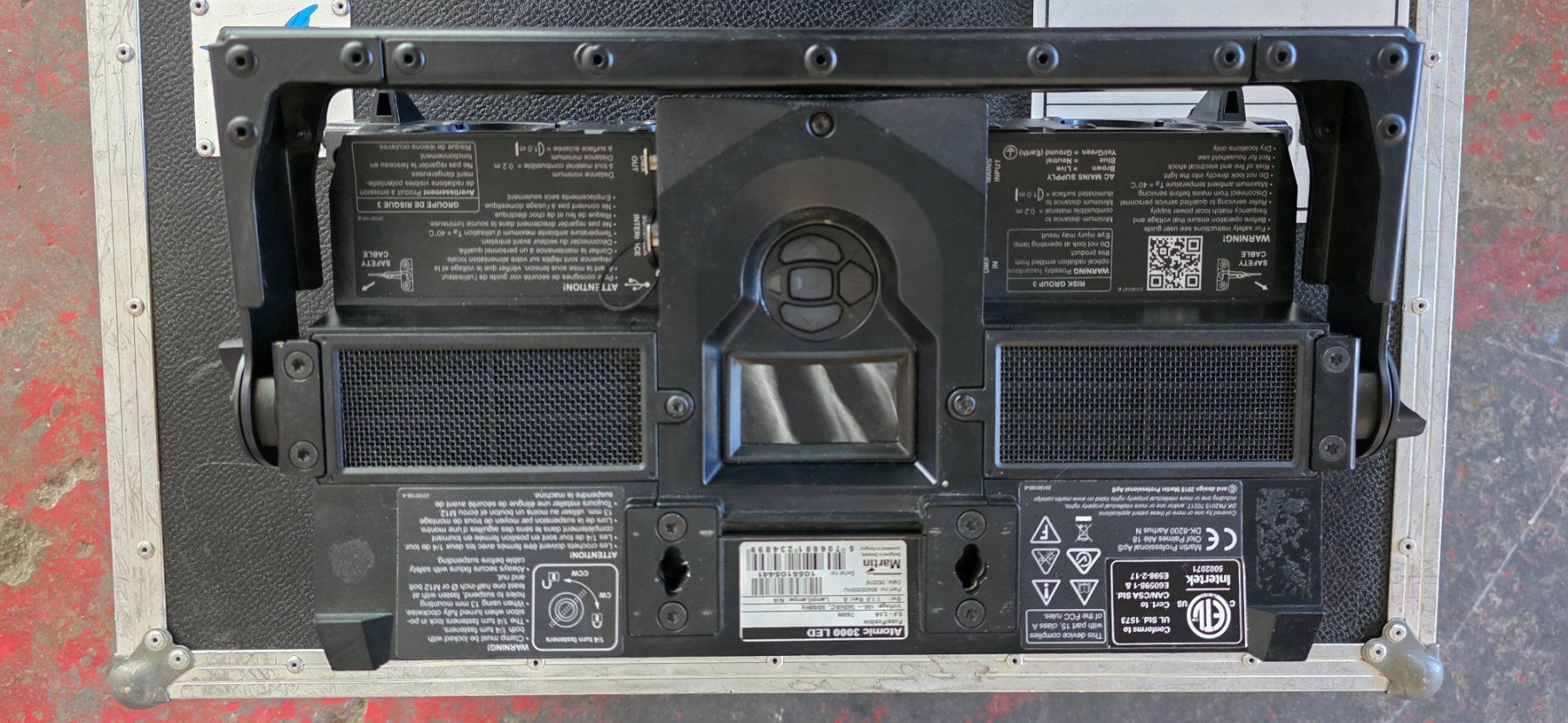 Martin Lampes: 2x Martin Atomic 3000 LED Strobe inkl. Flightcase – D'occasion à Steg VS par LM-LaserArt 5