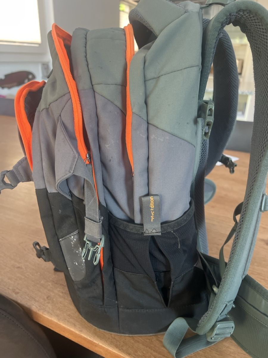 Satch Kindertaschen: Rucksack Satch grau orange Junge  gebraucht – Gebraucht aus Bütschwil von whales444 2