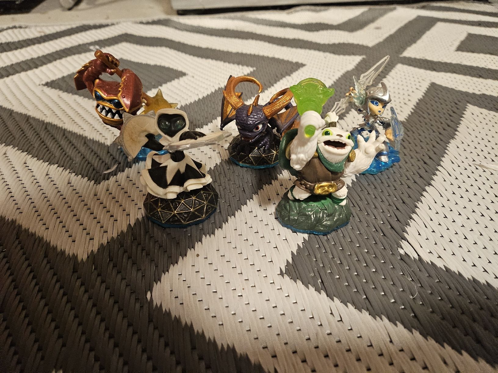Figuren: Skylanders Figuren – Neu (gemäss Beschreibung) aus Raron von gia_xkr2 1