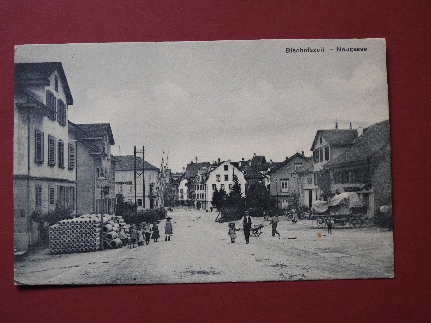 Cartoline postali: Bischofszell - Neugasse, belebt ! – Usato da Rain venduto da 999-800-K