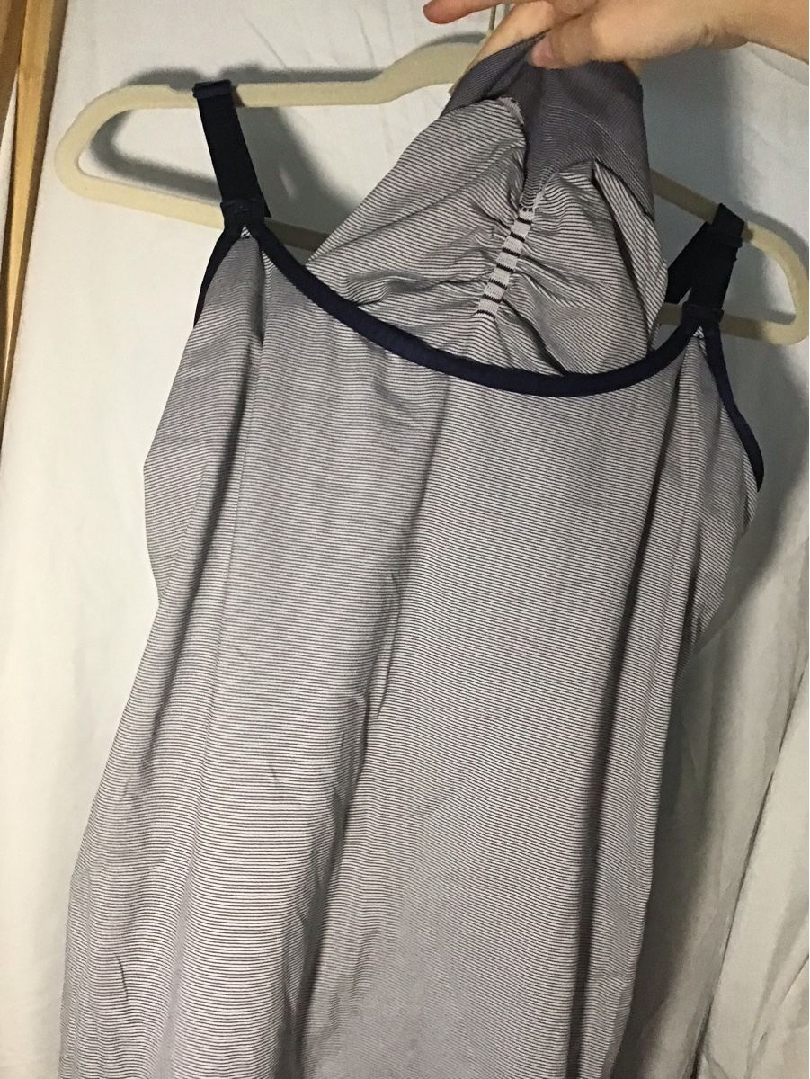 Top: Umstandsshirt mit BH Grösse M – Usato da Eschlikon TG venduto da little.dove 1
