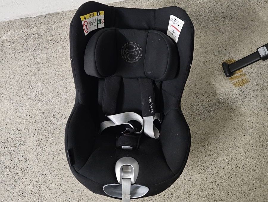 Cybex Seggiolini per auto: Cybex Babyschale Top Zustand! – Usato da Cham venduto da Giulia1009