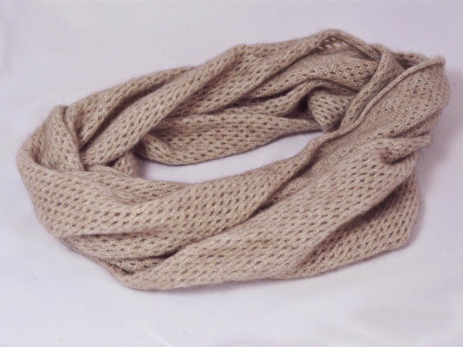 Foulard & Sciarpe: Possum Rundhalstuch - Wabenmuster beige – Nuovo e nell'imballaggio originale da Zollikofen venduto da marys-choice
