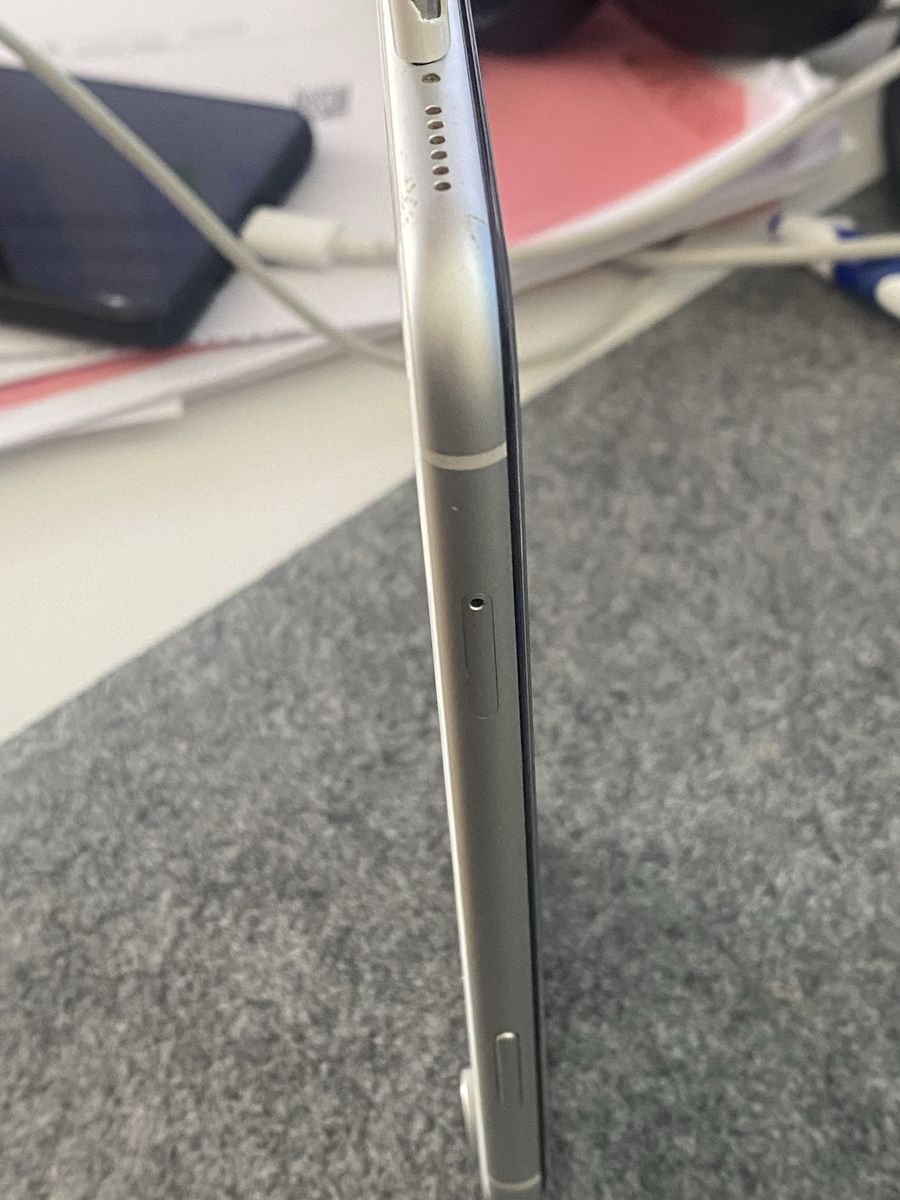 Apple Portables: Iphone XR 64 GB – D'occasion à Kloten par Rigibohne 4