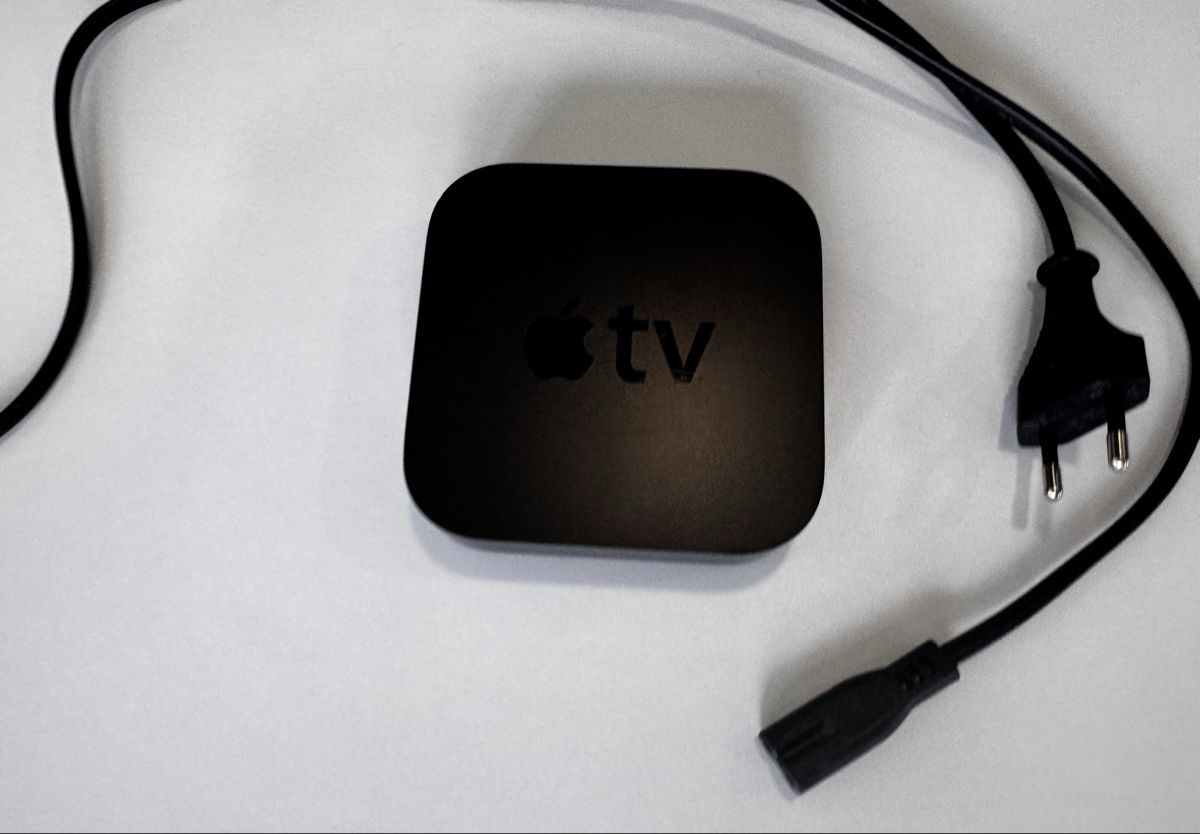 Apple Lettore multimediale & Streamer: Apple TV 3. Generation – Usato da Kloten venduto da Chailds 3