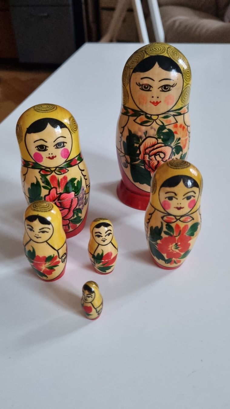 Figuren: 4 poupées russe – Gebraucht aus La Chaux-de-Fonds von mikilo1 3