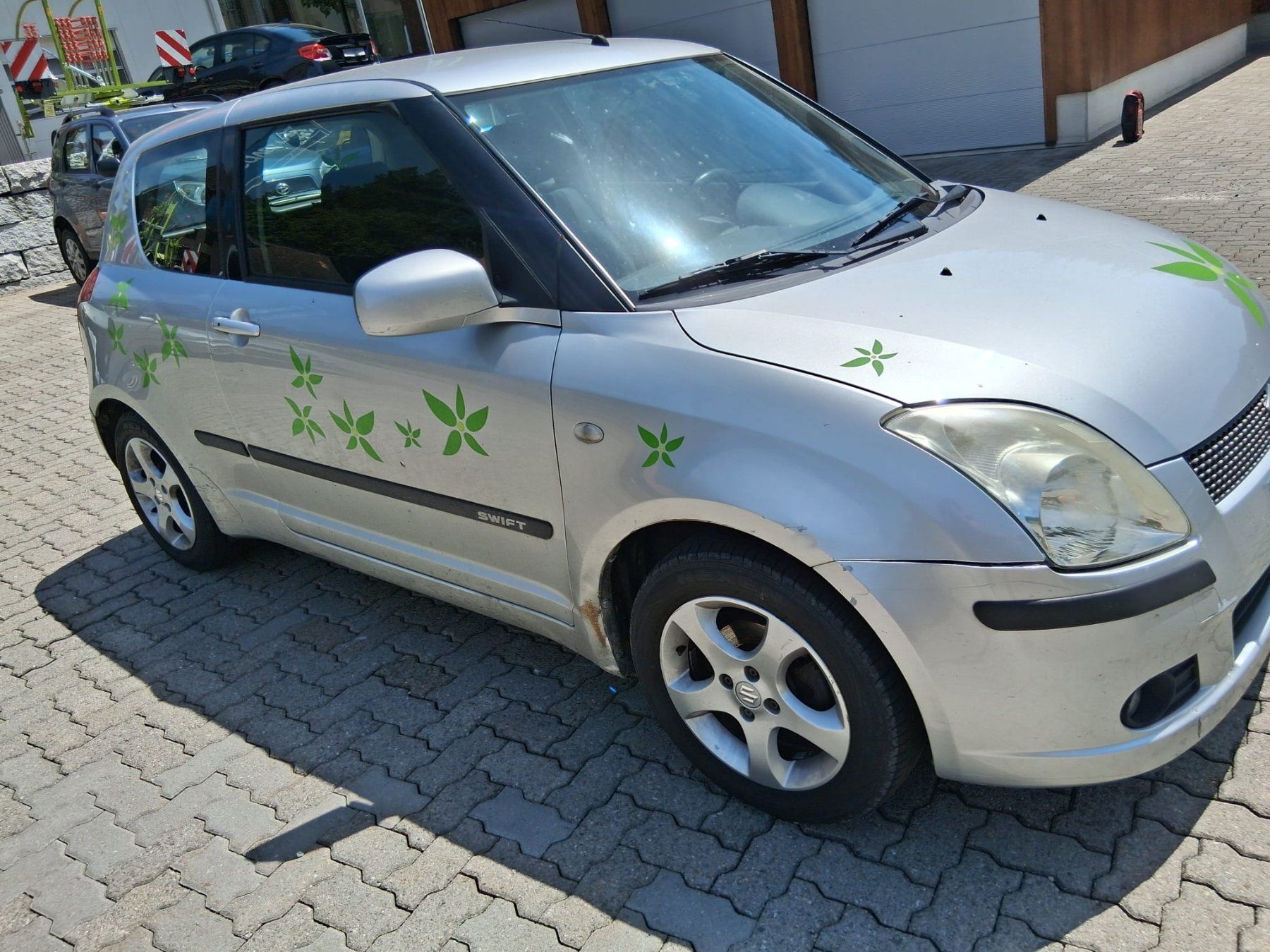 Suzuki Automobili: Suzuki Swift 1.3 2WD – Difettoso da Rüegsbach venduto da Garage3418