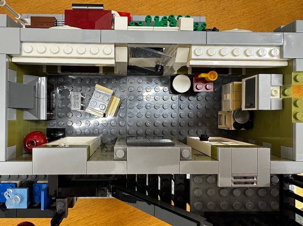 Lego Kit di costruzioni: Lego Creator Expert 10243 Parisian Restaurant – Usato da Weiach venduto da Stevo_Levo 3