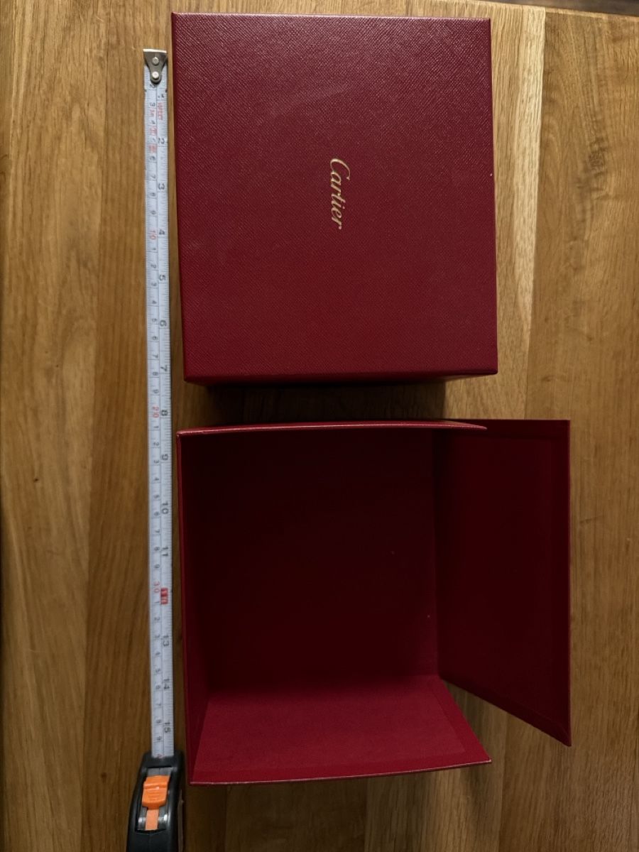 Sonstige Dekorationen & Accessoires: Cartier outer box  – Gebraucht aus Zollikerberg von rut_bsj6 2