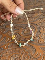 Armband mit bunten Steinen und Perlen, neu