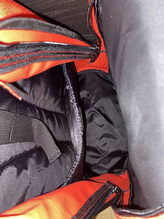 Rucksäcke: Hochwertiger Rucksack in Rot – Gebraucht aus Gipf-Oberfrick von tim_2mkl 4