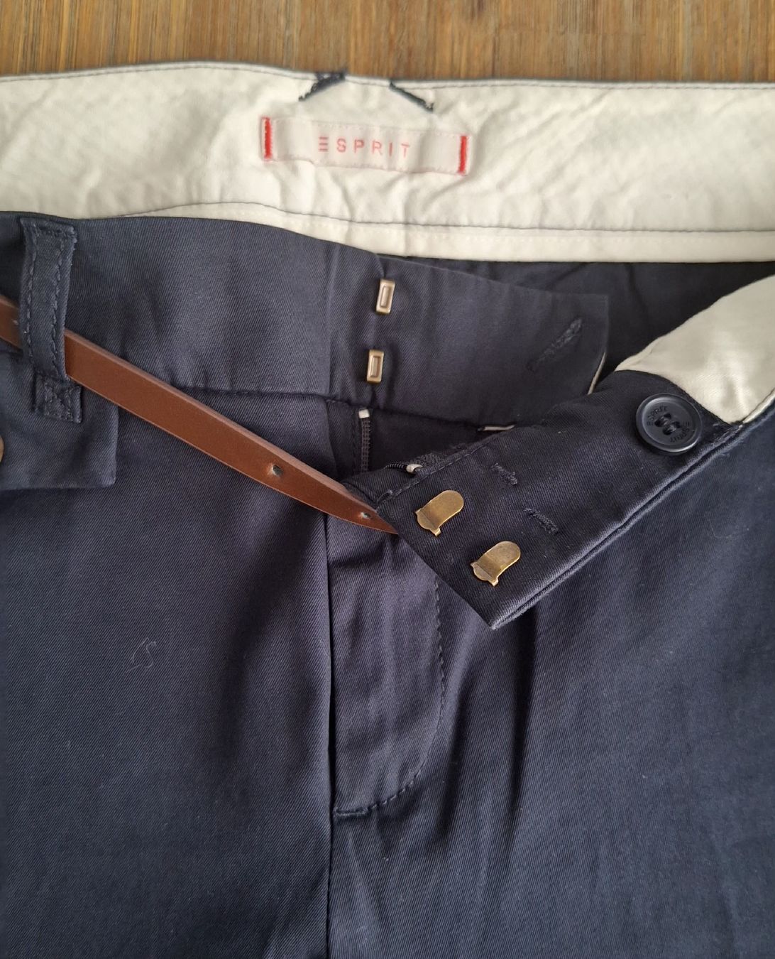 Esprit Hosen: elegante Hose von Esprit Gr.38 – Gebraucht aus Oberrindal von tauri1 2