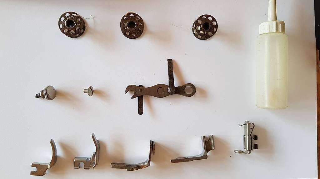 Nähmaschinen: Singer Nähmaschine 1932 kl 66 – Gebraucht aus Würenlos von Uruli