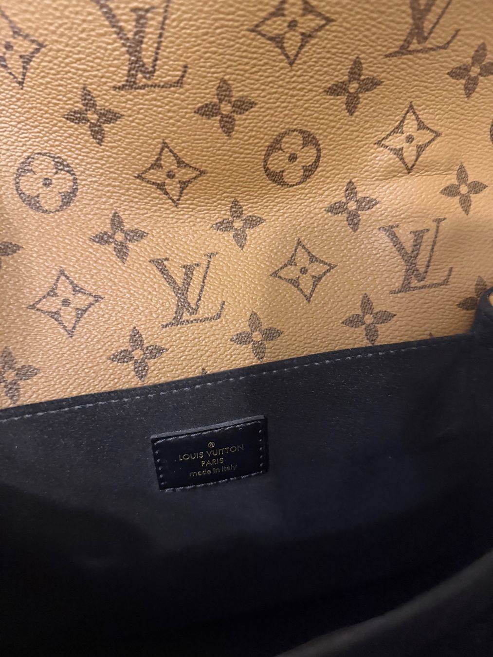 Louis Vuitton Sacs femmes: Louis Vuitton Pochette Metis Reverse Monogram – D'occasion à Hirschthal par GR7000 9