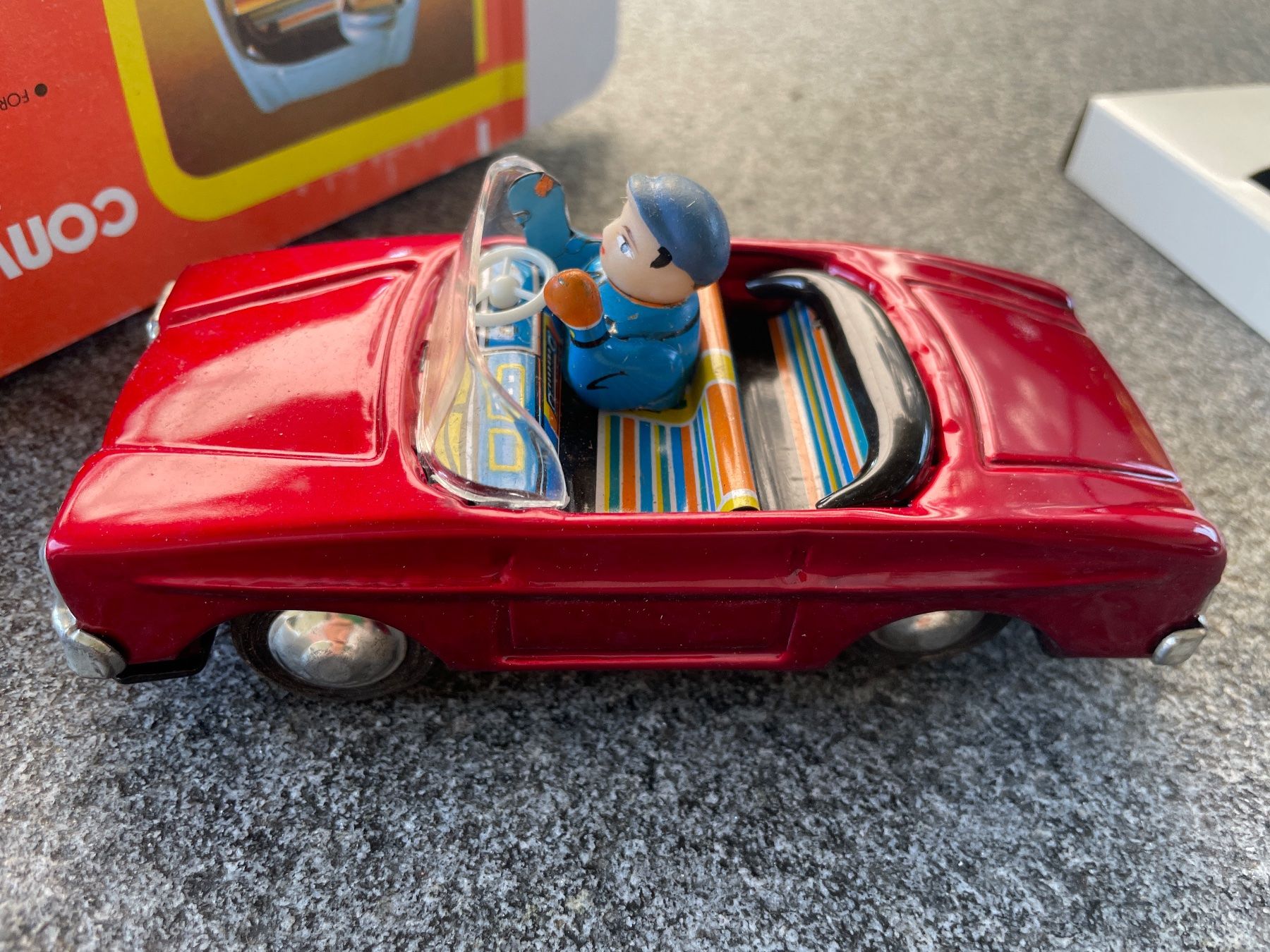 Giocattoli: Vintage Spielzeugauto aus Blech – Usato da Winterthur venduto da cheerio97 5
