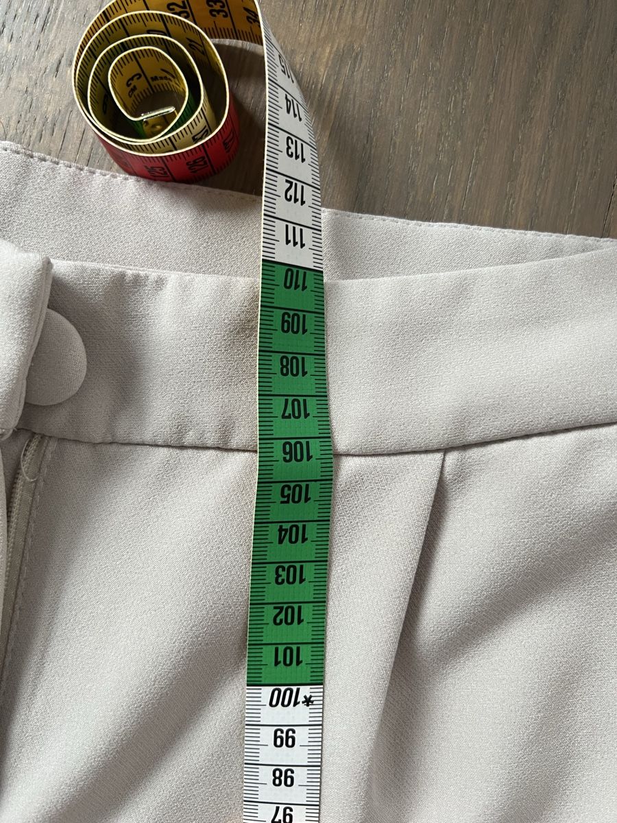 Pantaloni: Elegante weite Hose – Usato da Kriens venduto da Krienserin_T 1