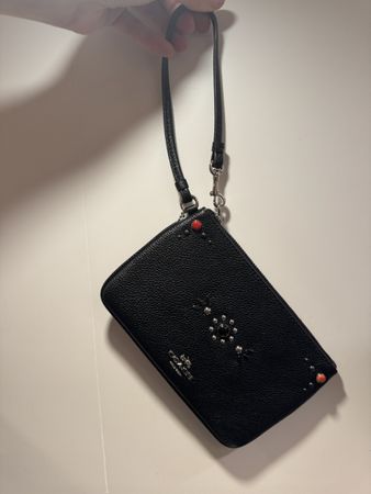 NEW Coach Handtasche Leder Schwarz mit Nieten