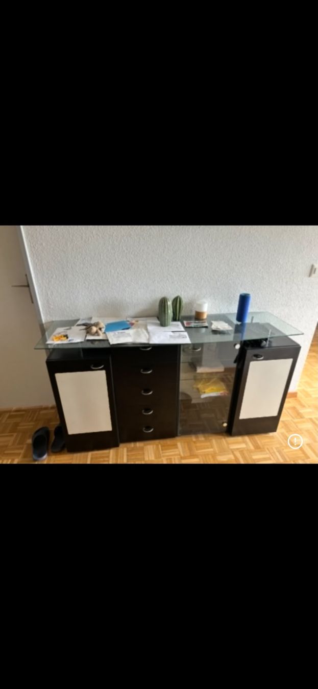 Cassettiere: Gratis Schwarz Weisse Kommode – Usato da Glattbrugg venduto da ric_cr5f