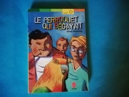 "Le perroquet qui bégayait" Hitchcock Livre Jeunesse