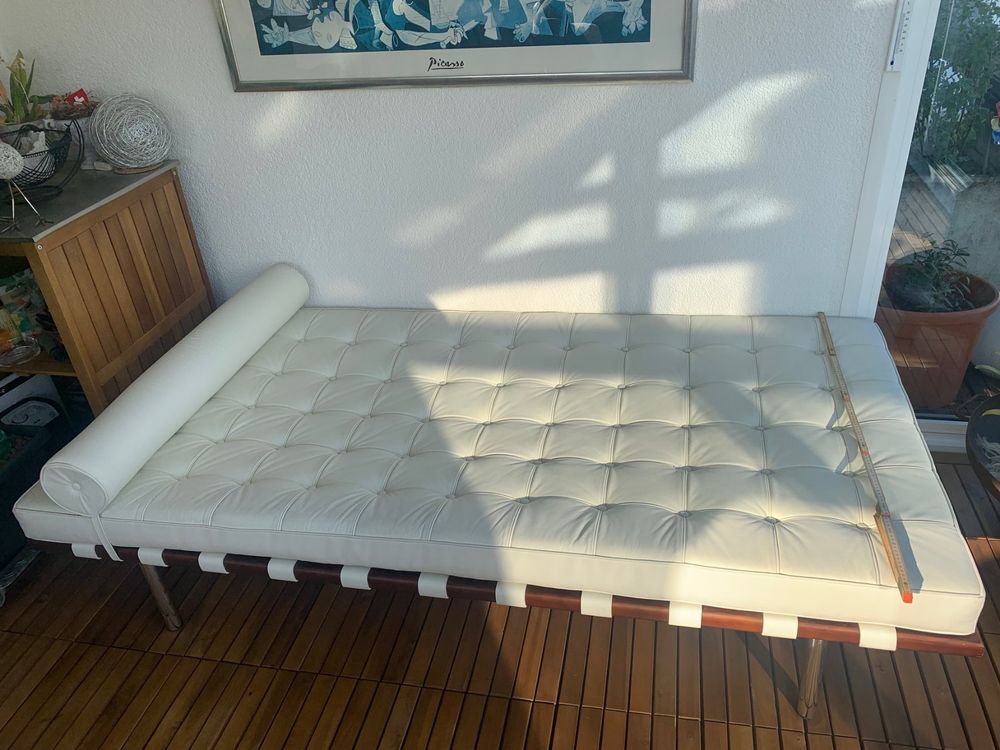 Mies van der discount rohe daybed replica