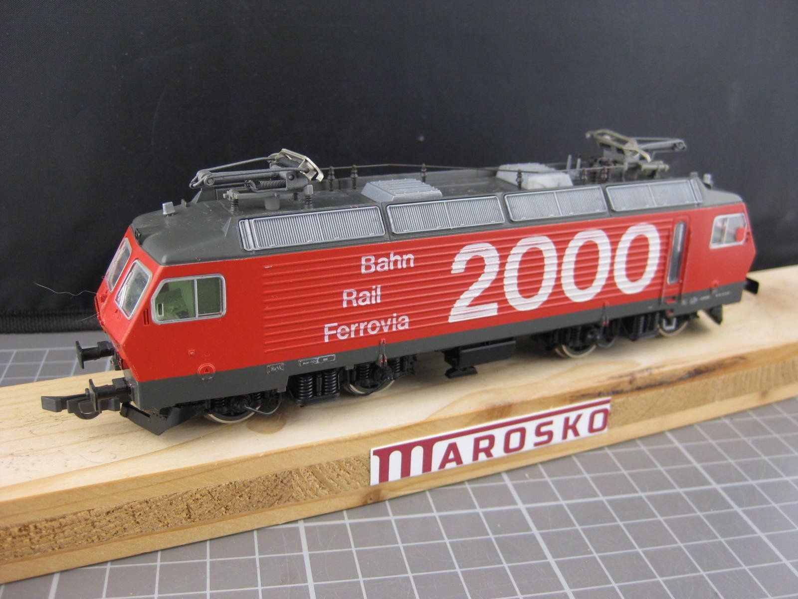 Roco Modellini di ferrovie: Roco 43512 SBB Re 4/4 IV Bahn 2000, mit OVP, H0, DC – Usato da Malters venduto da Marosko