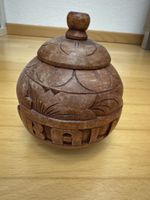 Dekorative Holzdose mit Deckel „BALI“, handgeschnitzt