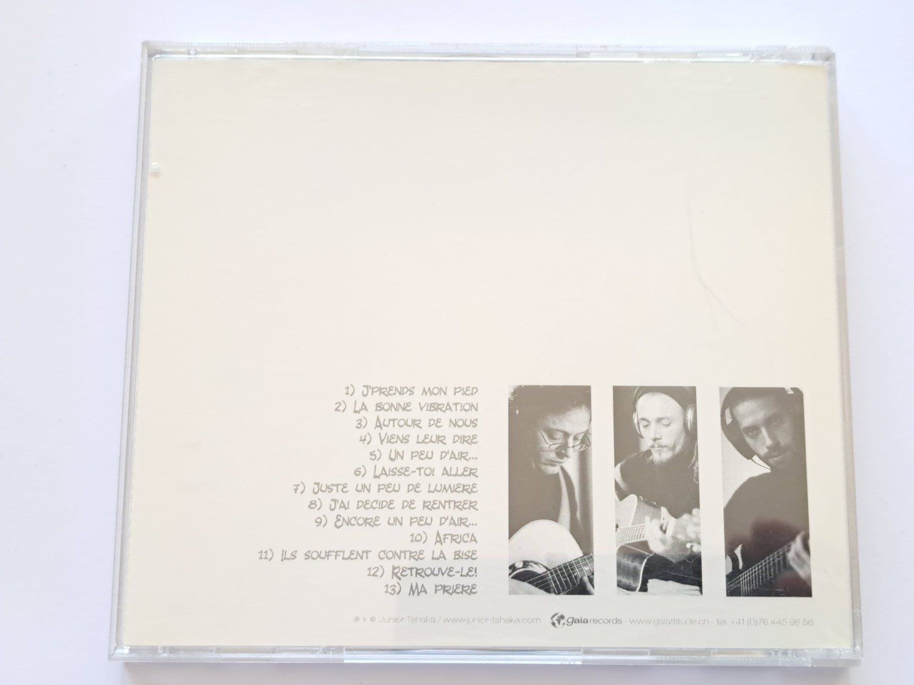 CDs: Cd Junior Tshaka Trio - Juste un peu de lumière  – Gebraucht aus Pully von bro_n52j 1
